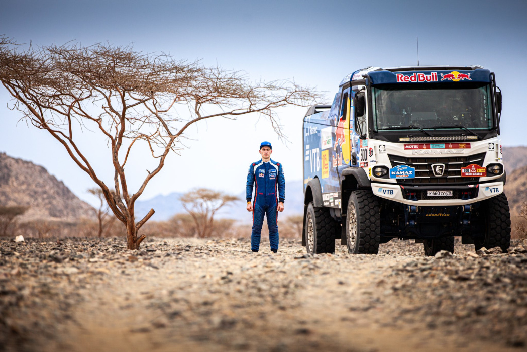 "Дакар"-2022: Дмитрий Сотников привез Николаеву еще полторы минуты