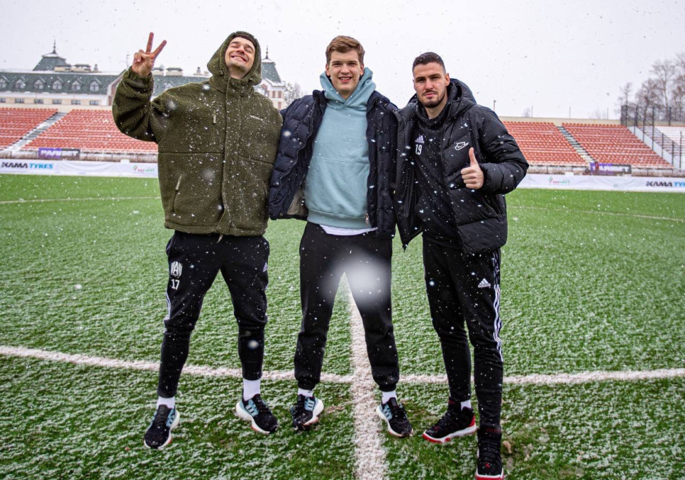 «Амкал» разгромил «Ак Барс» в Казани