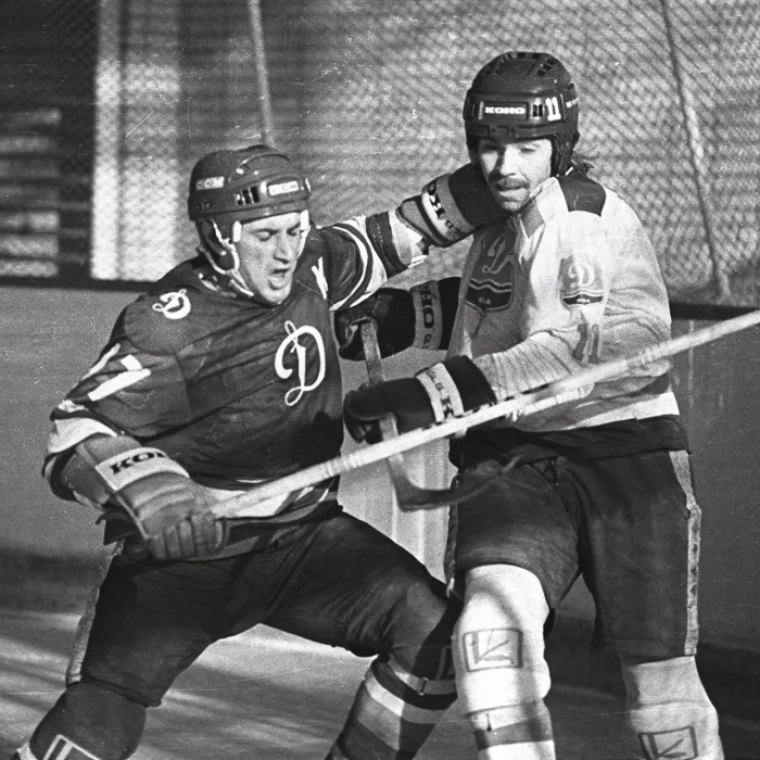 Урок истории. «Ак Барс» выложил архивное фото Билялетдинова и Знарка