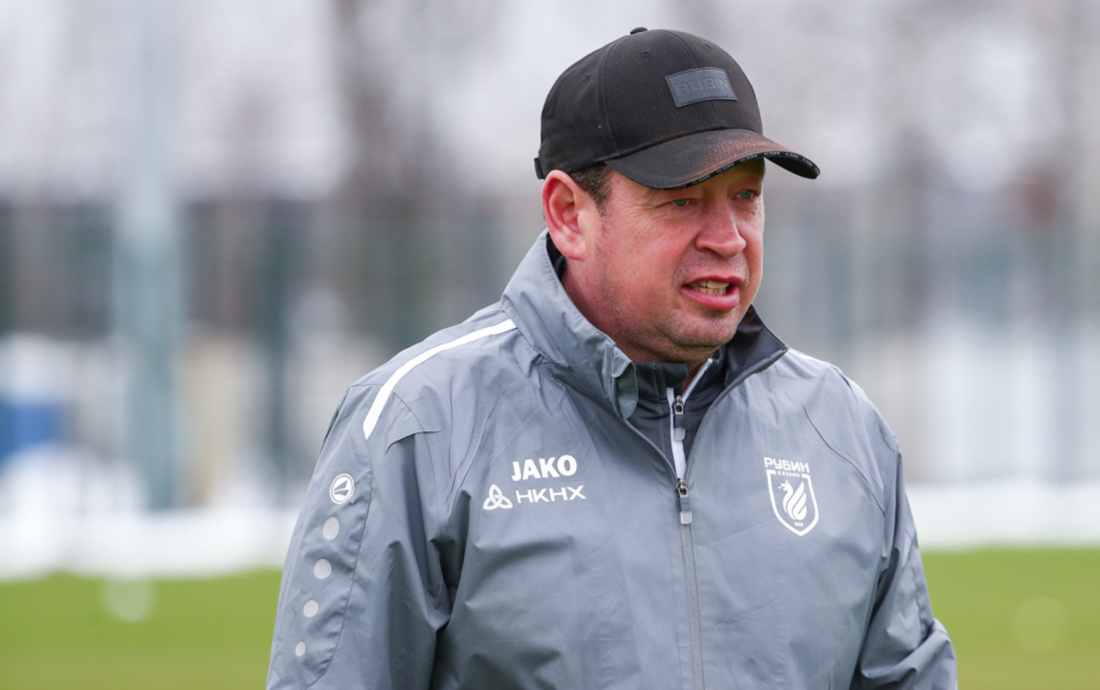 Губерниев призвал Слуцкого подать в отставку