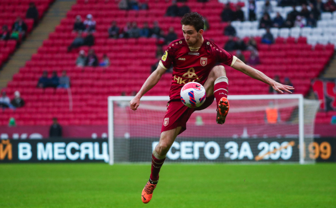 «Нам как никогда нужна ваша поддержка». Бакаев обратился к болельщикам «Рубина»