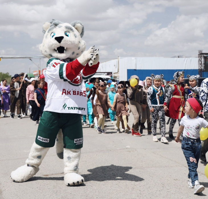 «Ак Барс» поздравил алтайский заповедник с Днем снежного барса