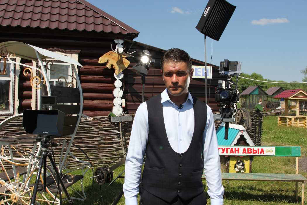 "Алмаш" сериалында игезәкләрне уйнаучы Фәннүр Мөхәммәтҗанов: "Катлаулы, әмма кызыклы роль" - видео