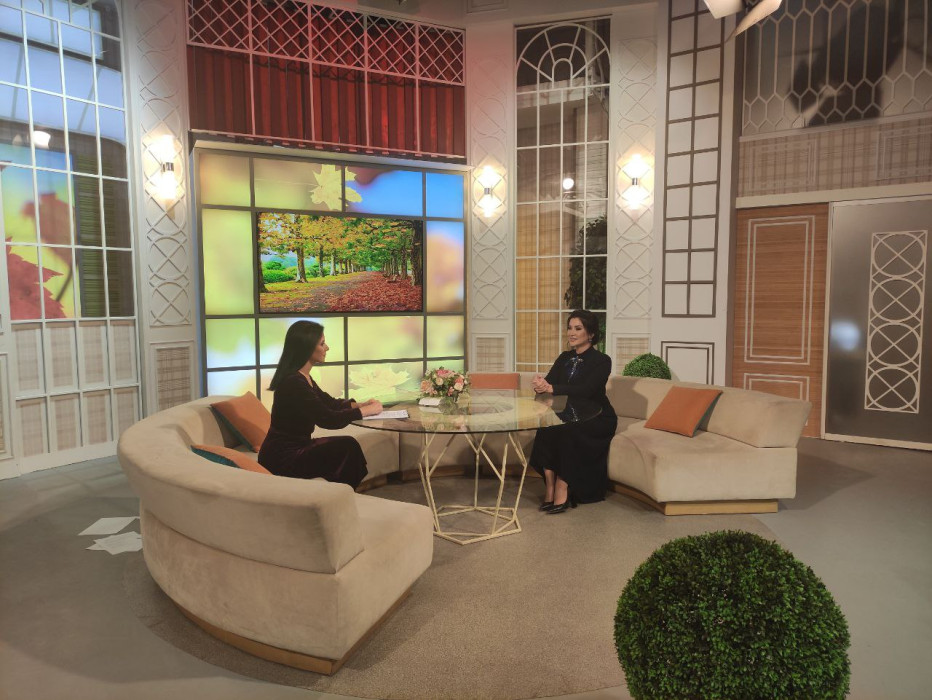 Илсөя Бәдретдинова: "Минем җырлый белмәгәнне бөтен кеше белә инде"