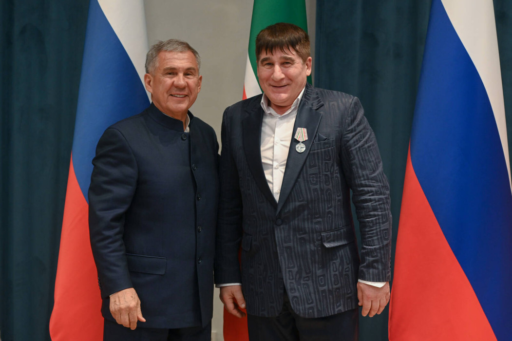 Җәвит Шакиров мактаулы исемгә лаек булды