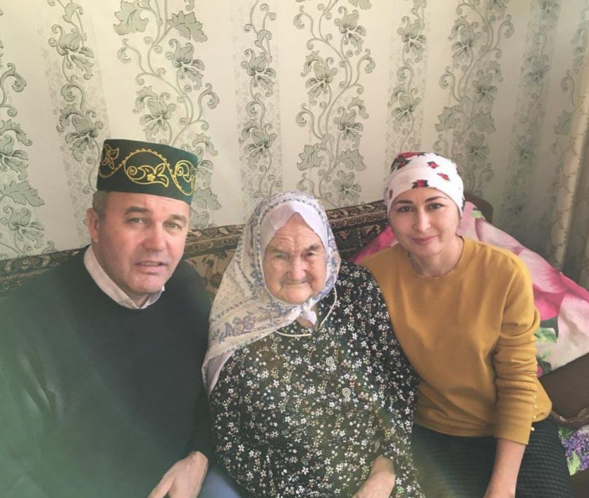 Җырчы Рөстәм Закиров гаиләсендә зур кайгы