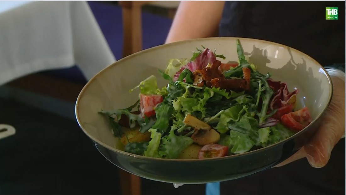 Әтәч гөмбәсеннән көзге салат рецепты