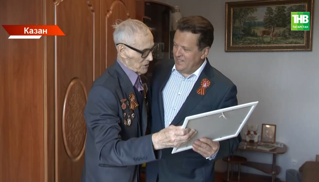 99 яшьлек ветеран Кави Хәсәнов Казанның мактаулы гражданины булды