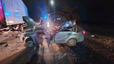 84-летний водитель «Лады» погиб в жутком ДТП с грузовиком в Татарстане