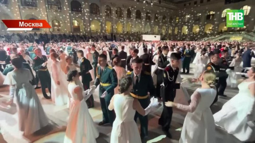 Вальс Победы: кадеты со всей страны собрались в Гостином дворе