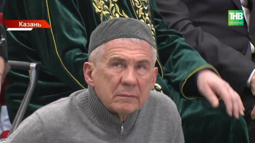 10 тысяч человек за одним столом: в Казани прошёл Республиканский ифтар