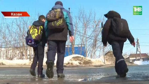 Ике айда 45 бала имгәнгән: юлларда балалар катнашында һәлакәтләр арта