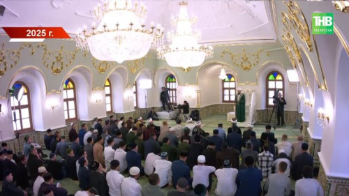 Ураза-байрам в исторической мечети: праздник встретили в обновлённой мечети XIX века