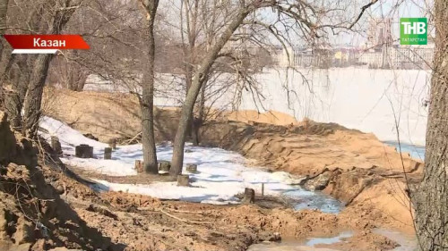 Кабан күле буендагы агач кисүләр Казанда бәхәс кузгатты