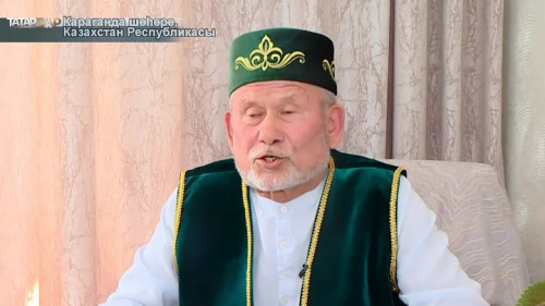 Казахстанда татар милли гореф-гадәтләрне саклап яшәүче Гыйсмәтуллиннар гаиләсе