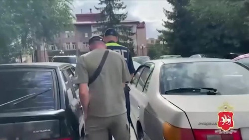 Пьяный и без прав: в Казани задержали водителя, сбившего насмерть пешехода