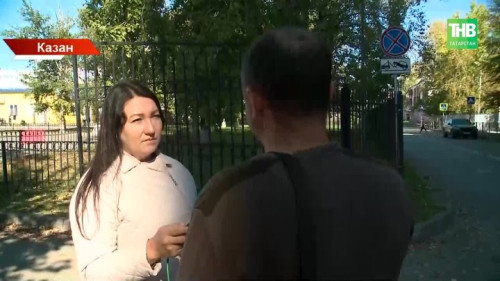 ЮХИДИда имтихан бирергә теләүчеләр нигә сәгатьләр буе чират тора?