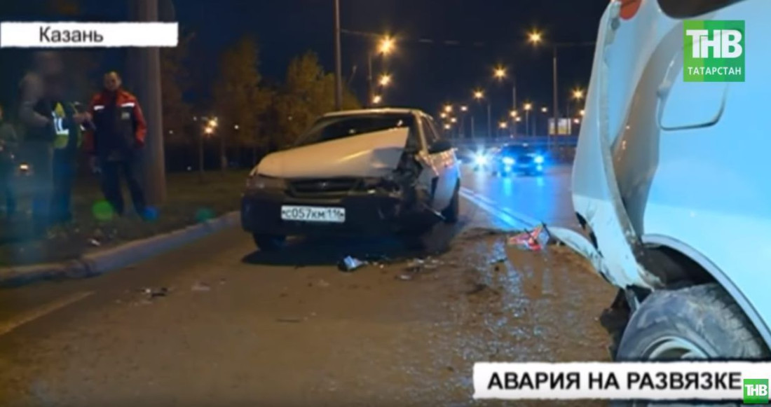 "Дэу Нексия" въехала в "Ладу Ларгус" в Казани (ВИДЕО)