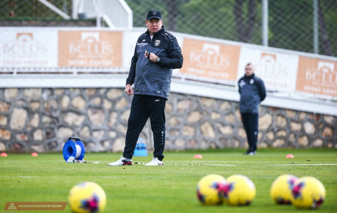 Выбор Слуцкого: обзор трансферов и тройка выводов по зимним матчам «Рубина»