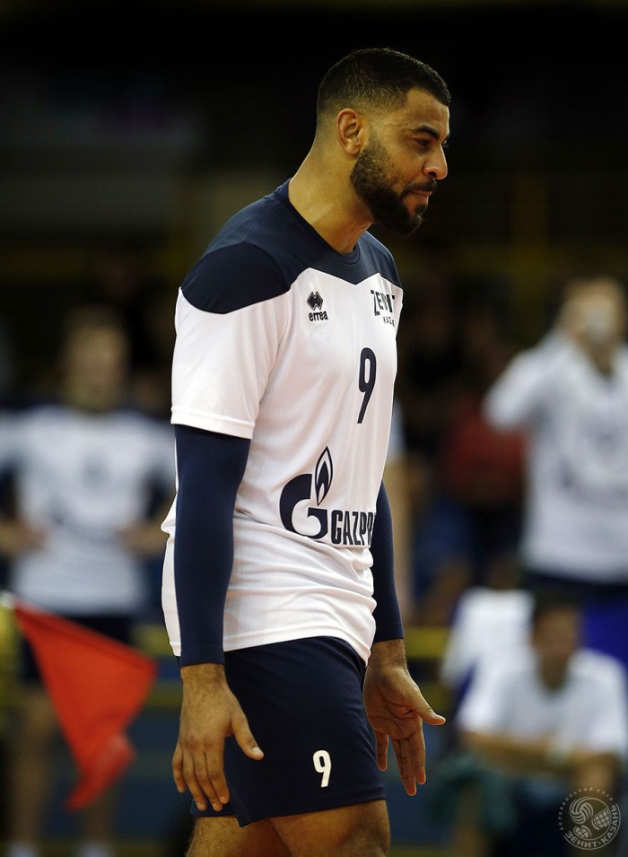 Эрвин Нгапет заразился коронавирусом, накануне "Зенит" отрицал