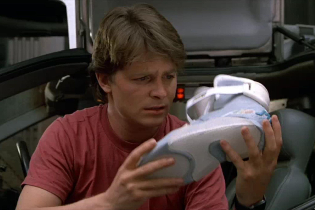 Кокорин показал кроссовки Марти Макфлая за 2,8 млн рублей