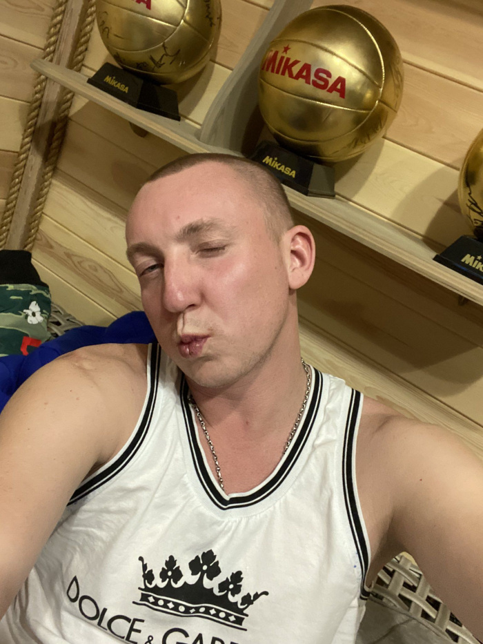 Алексей Спиридонов: «Клоунада! Люди каждый день умирают и без коронавируса».