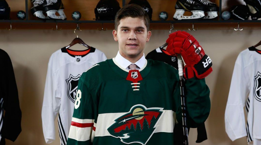 Хованов о переходе в «Ак Барс»: «Ничего не изменилось, по-прежнему хочу играть в НХЛ»