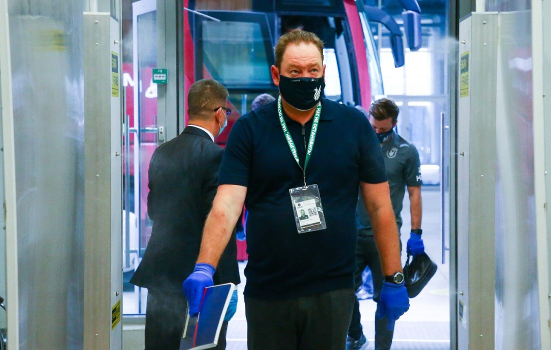 Слуцкий раскритиковал РПЛ за штрафы: «Как управлять игрой если у тебя закрыт рот?»