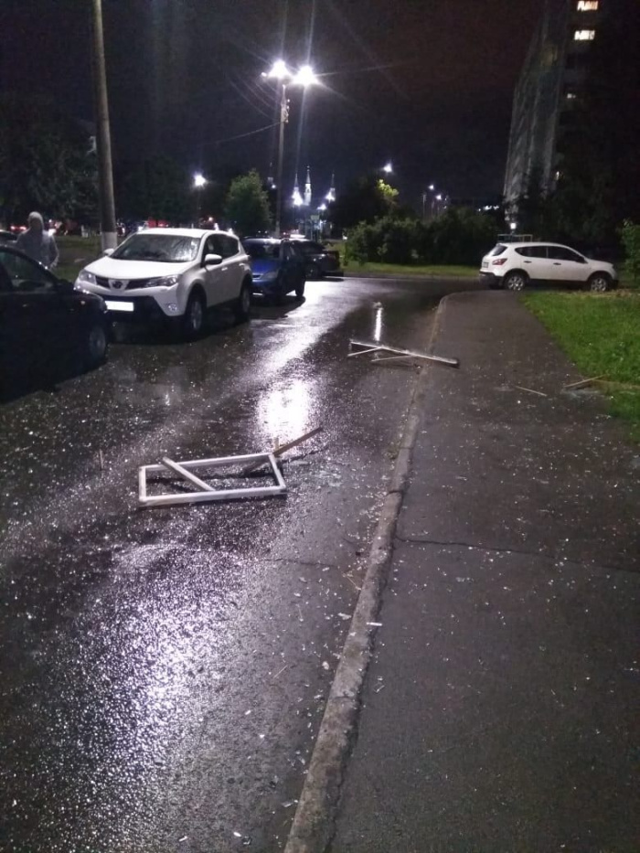 В Нижнекамске из-за взрыва в квартире самогонного аппарата пострадали два человека