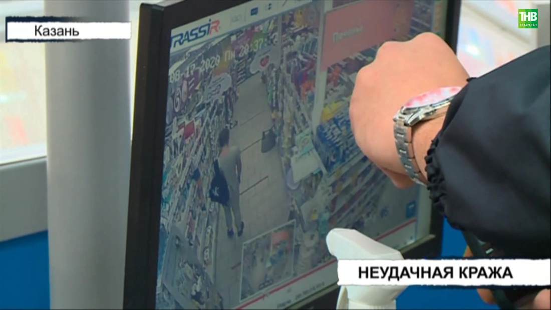 В Казани разыскивают мужчин, пытавшихся вынести из магазина шашлык и шампунь