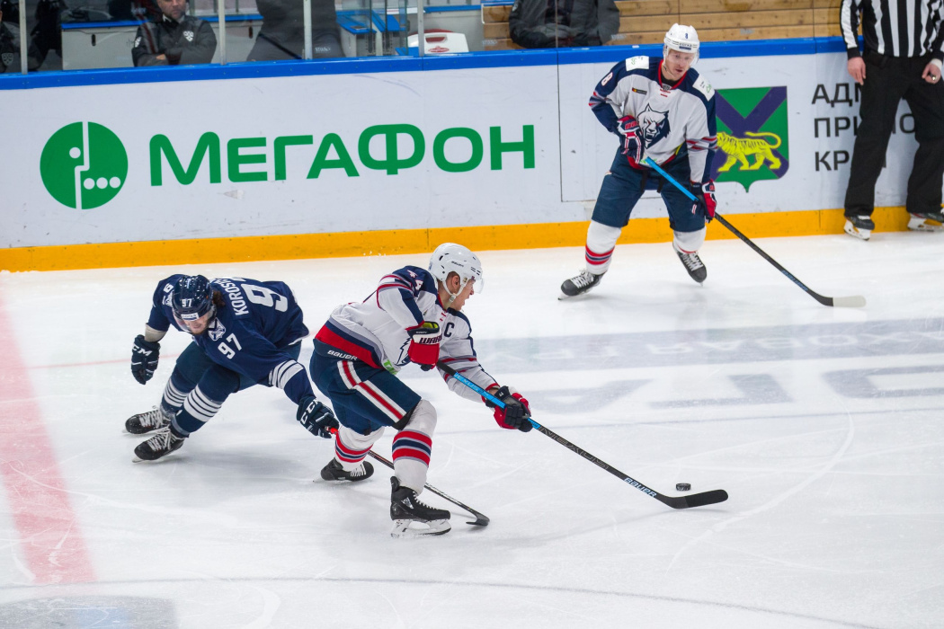 ХК «Нефтехимик» объявил о заражениях коронавирусом в команде