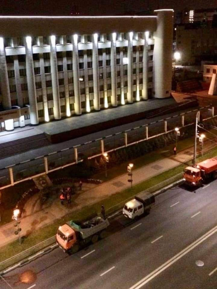 В Нижнем Новгороде уничтожили мемориал журналистки Славиной