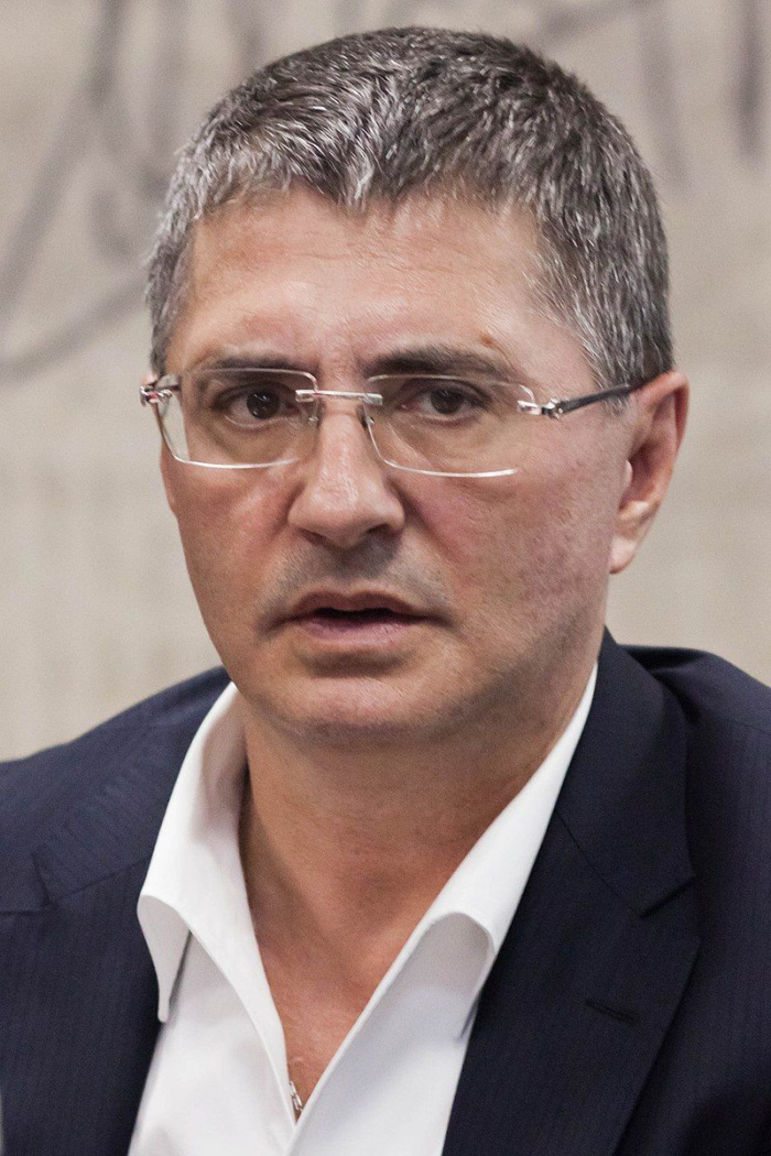 Доктор Мясников предложил перестать публиковать статистику по ковиду