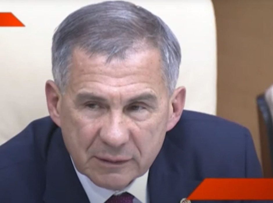 Рустам Минниханов: «Я бы им этим «чайникам» не только машину, и лошадь не доверил…»