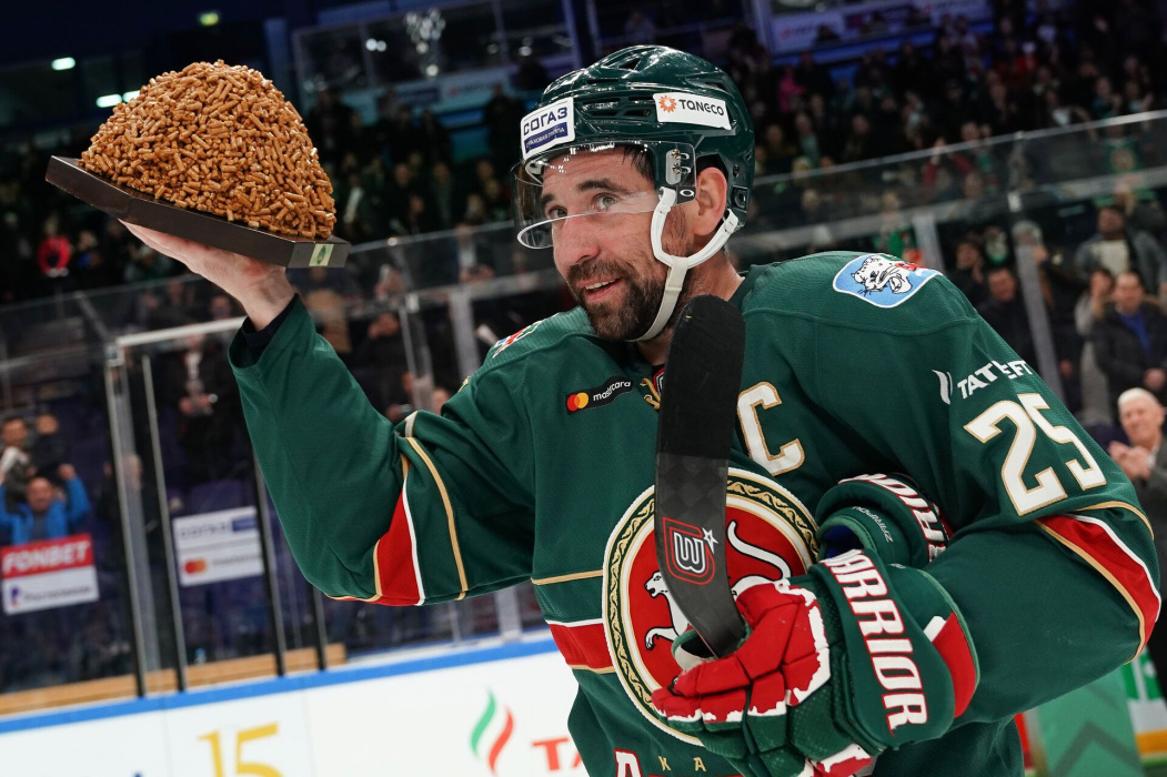 Агент: «Если Зарипов будет также играть также, то будет продолжать еще долго»