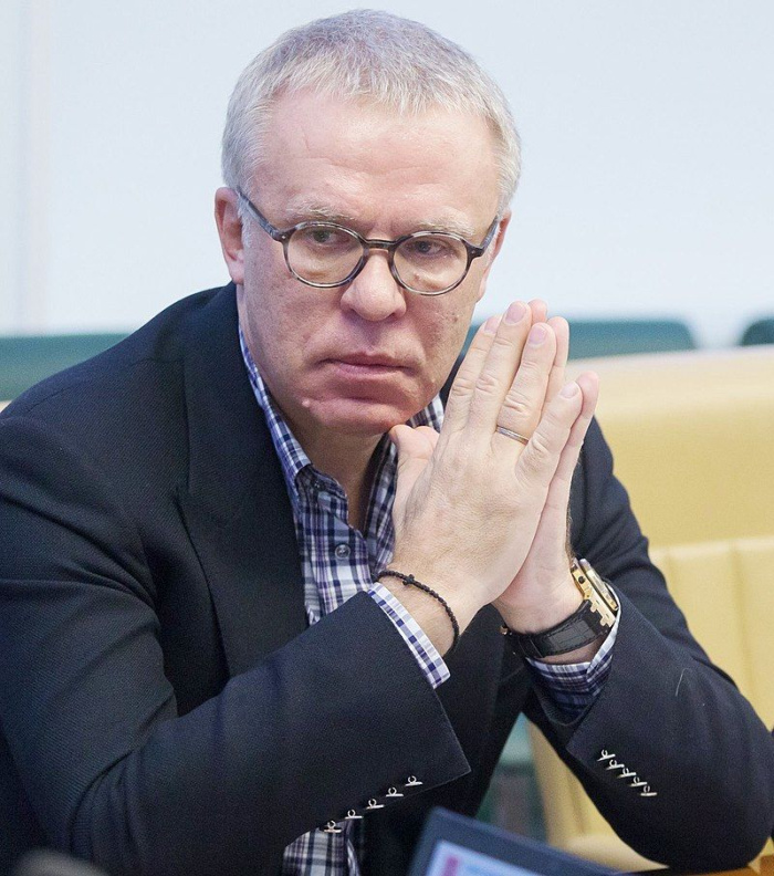 «Мир сильно колбасит»: Фетисов объяснил, в чем преимущество России перед другими странами