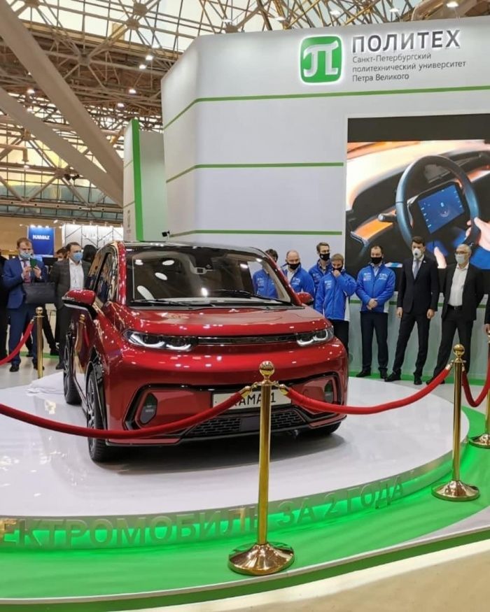 Путину доложили о запуске электромобиля от «КАМАЗа»