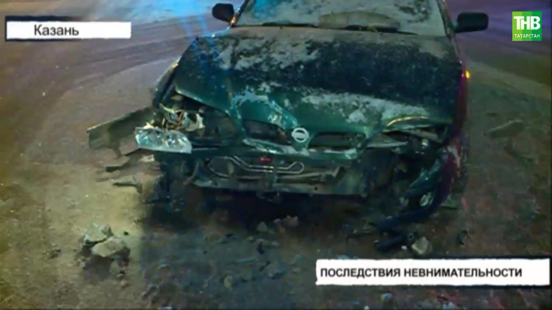 В Казани «Ниссан» протаранил «Фольксваген»