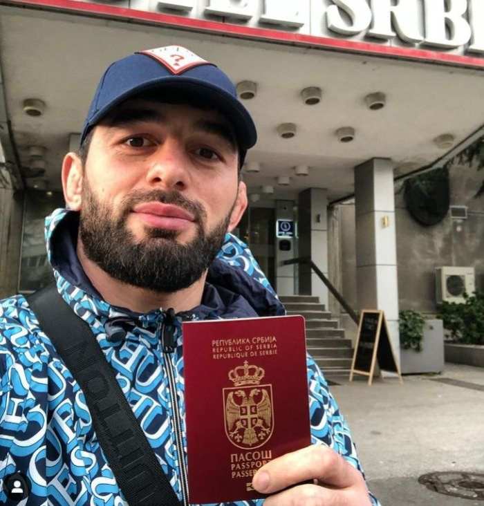 Чемпион мира по вольной борьбе сменил российское гражданство на сербское