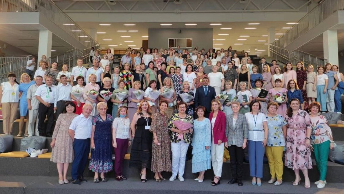 Әлмәттә сәламәтлекләре буенча мөмкинлекләре чикле балаларны укытучы педагоглар җыелды