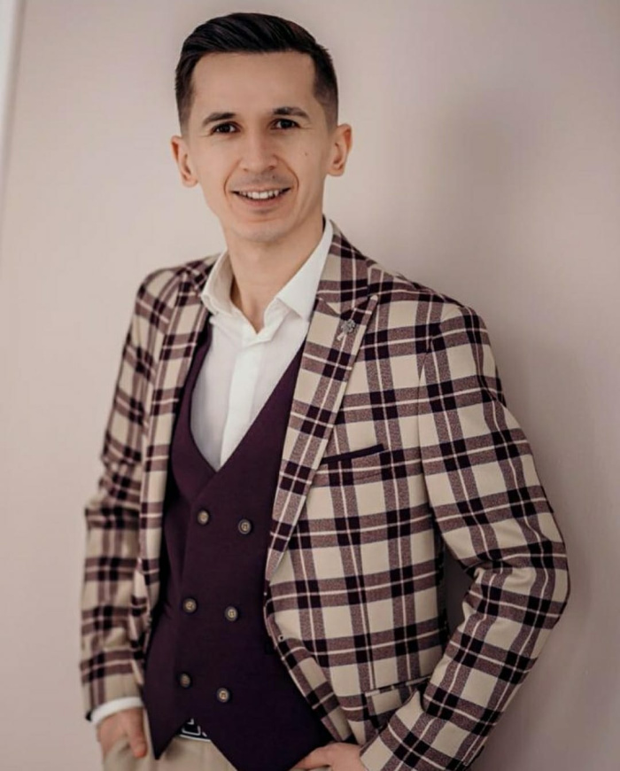 Рифат Зариповка рәсми рәвештә мактаулы исем бирелде